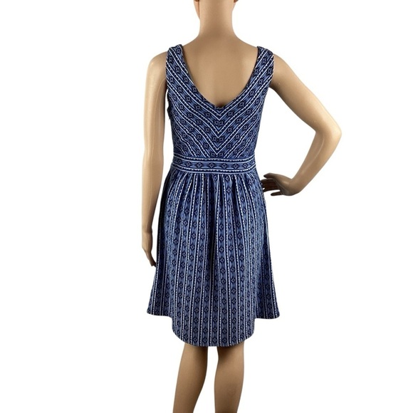 Maeve Anthropologie Blue Geometric Print Fit & Flare Dress Size 10 Sleeveless - Picture 5 of 7
